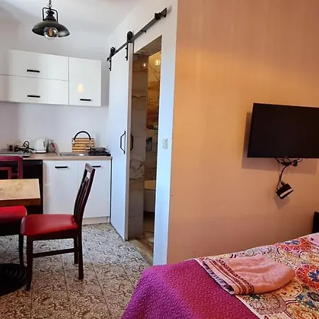 Guest house Pensjonacik Ogrody Pierzchno