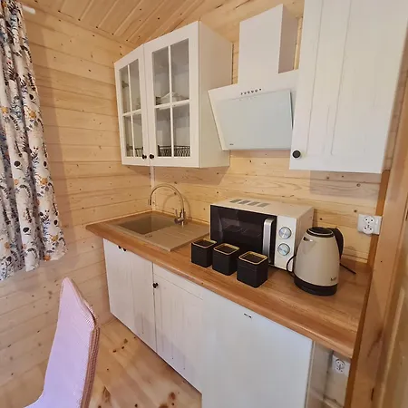 Casa de hóspedes Pensjonacik Ogrody Pierzchno